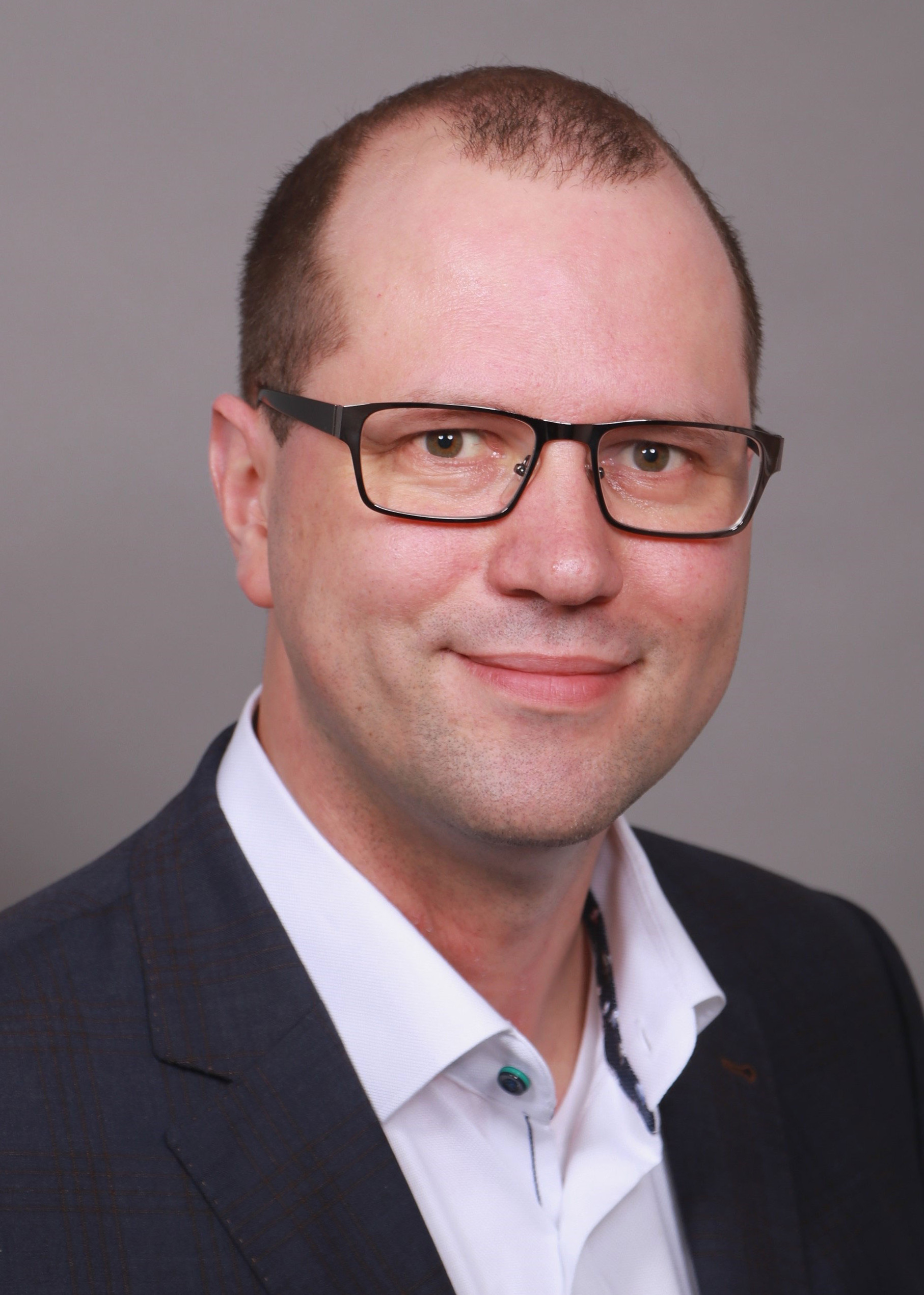 Dr. Friedemann Larsen